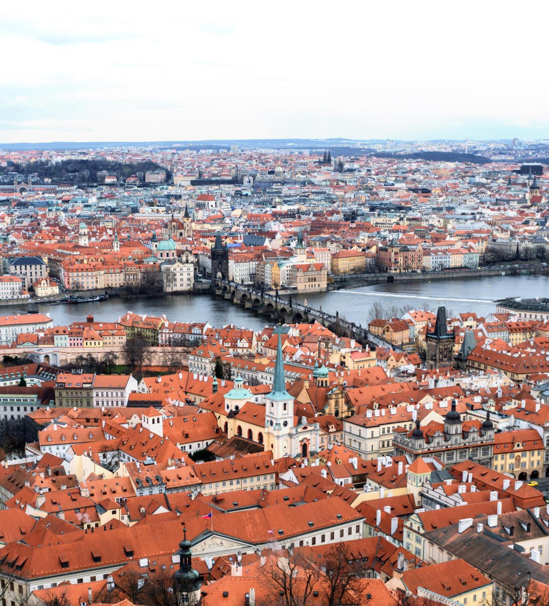 Cozy Homestay At Prague Main Station Praga Exterior foto